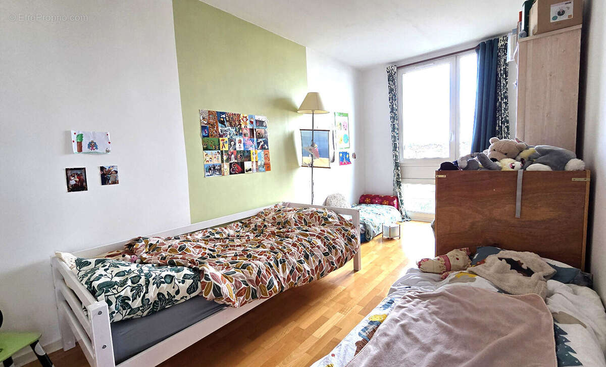 Appartement à HOUILLES
