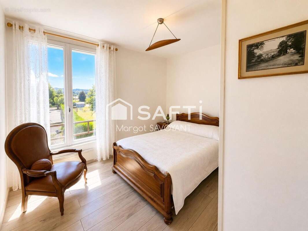 Maison 112 m² à Graissac  - photo 4