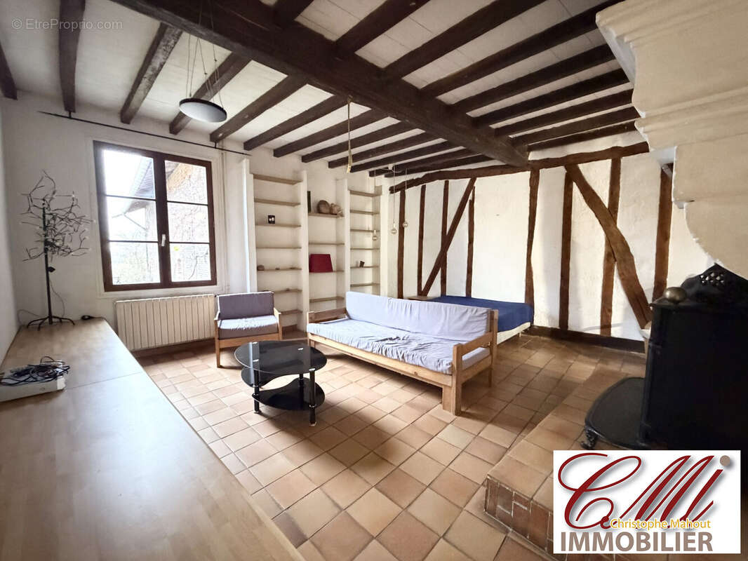 Maison à VAL-DE-VIERE