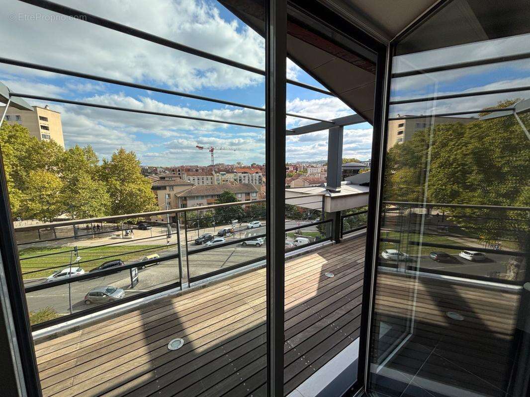Appartement à vendre – T2 avec terrasse – Quartier des Carmes - photo 8