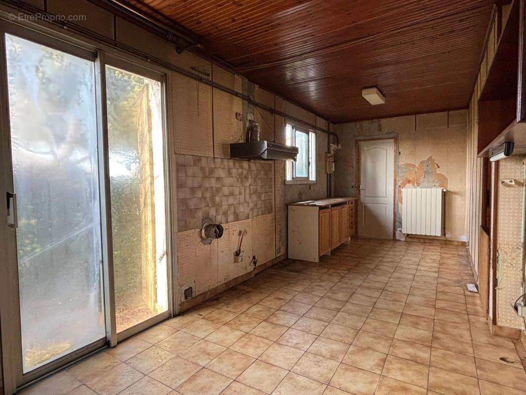 Charmante maison à rénover à proximité immédiate des plages - photo 4
