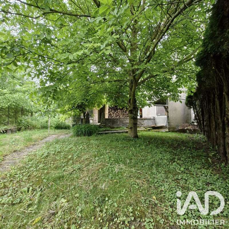 Maison 187 m² à Void-Vacon  - photo 6
