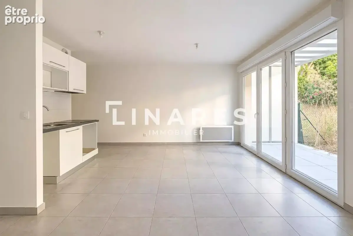 LE MATIN DES CALANQUES -  Appartement T1 de 35m² - Terrasse de 9m² - 13009 Mazargues - photo 3