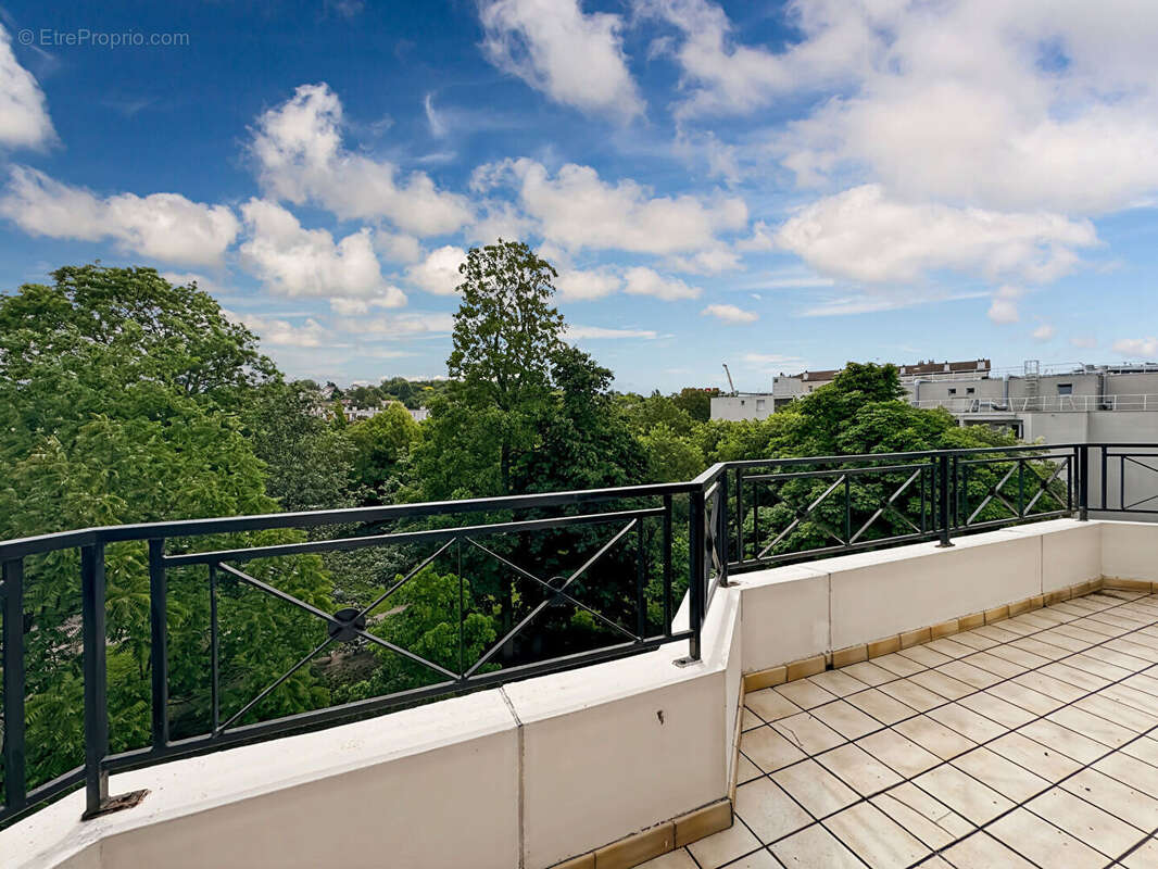 Appartement à ROSNY-SOUS-BOIS