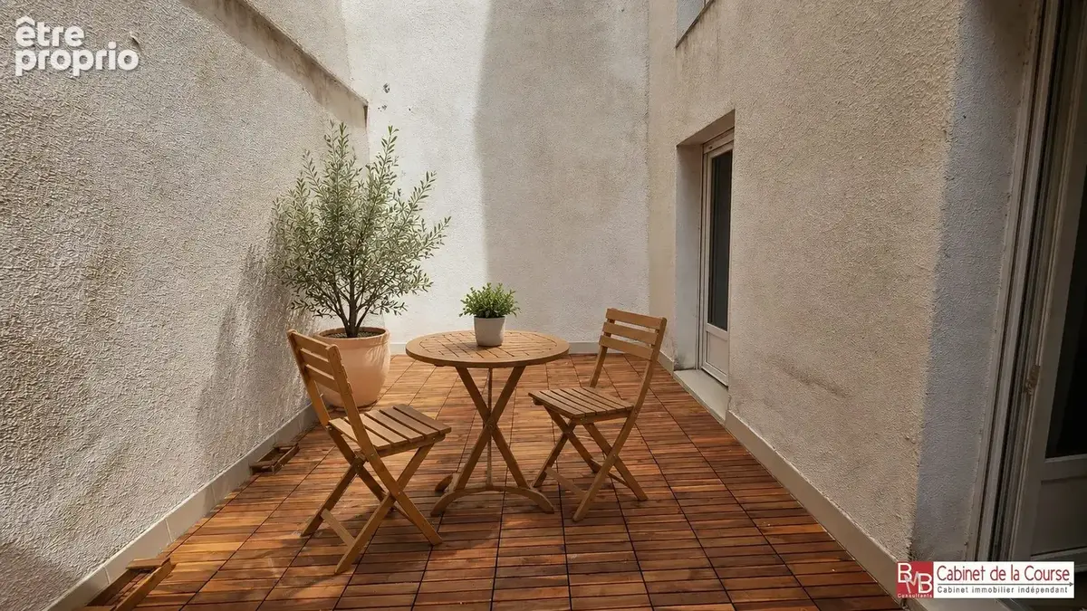 Appartement 2 pièces 38 m² à vendre à Bordeaux (33000) - photo 2