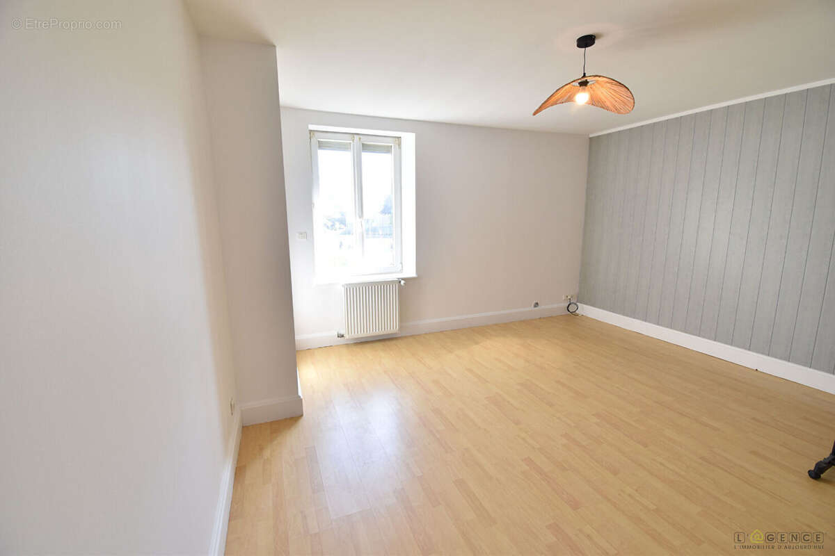 Appartement à ANOULD