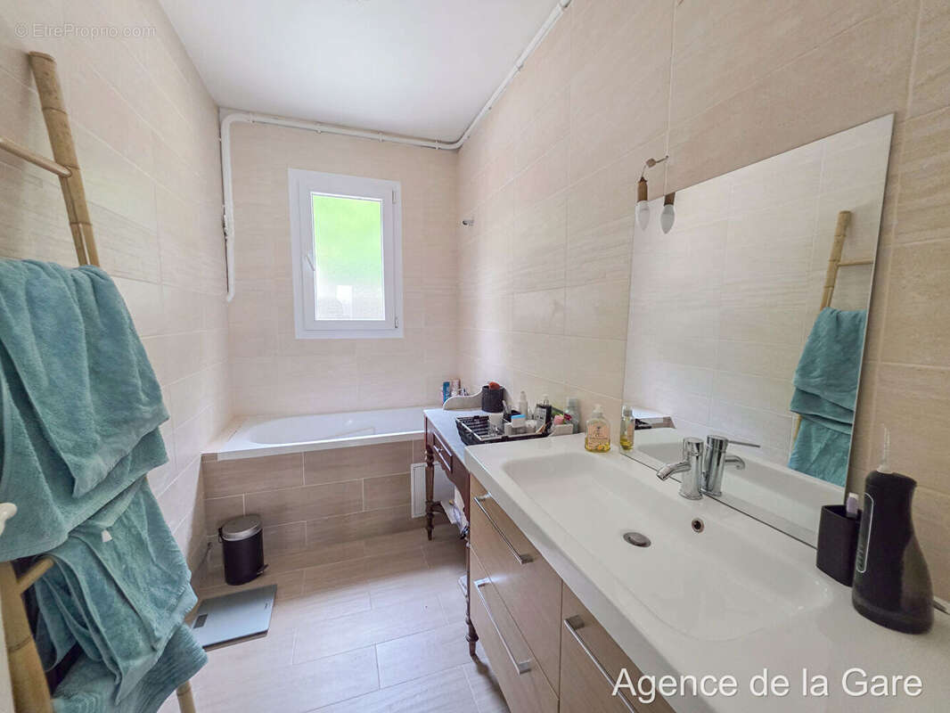 Appartement à MAISONS-LAFFITTE