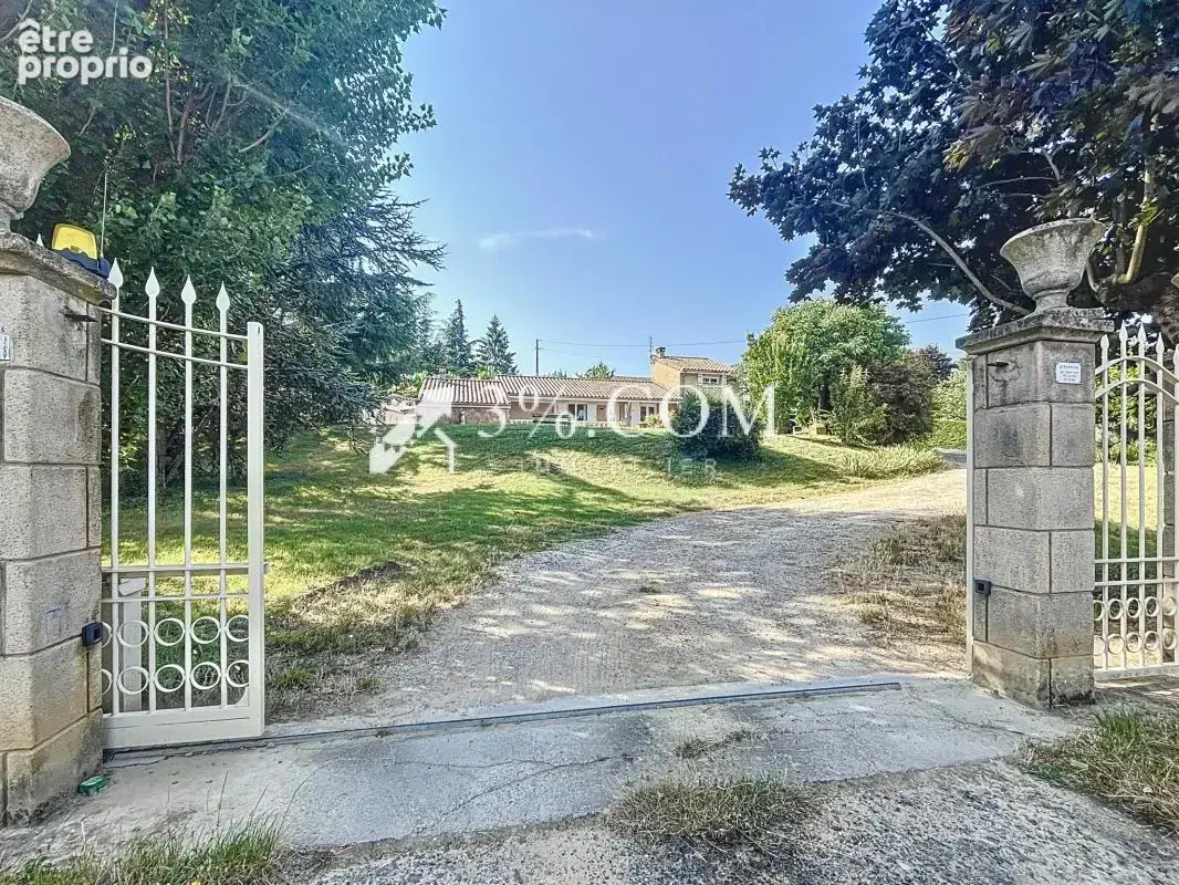 Très belle maison 200 m2 avec piscine sur parcelle de 3038 m - photo 19