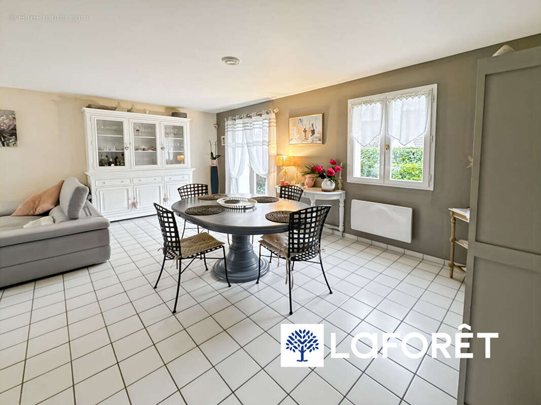 Maison à VILLEMOISSON-SUR-ORGE