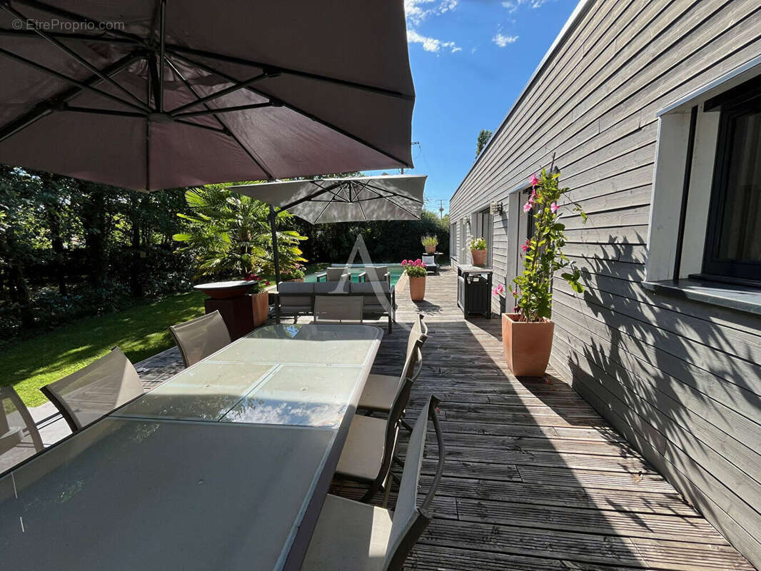 Sologne proche de Ligny le Ribault  BELLE  maison récente avec piscine - photo 7