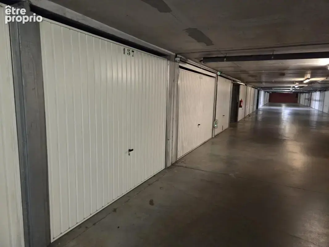 À vendre - Garage sécurisé dans résidence récente de standing (2012) - Lyon 5ᵉ - photo 2