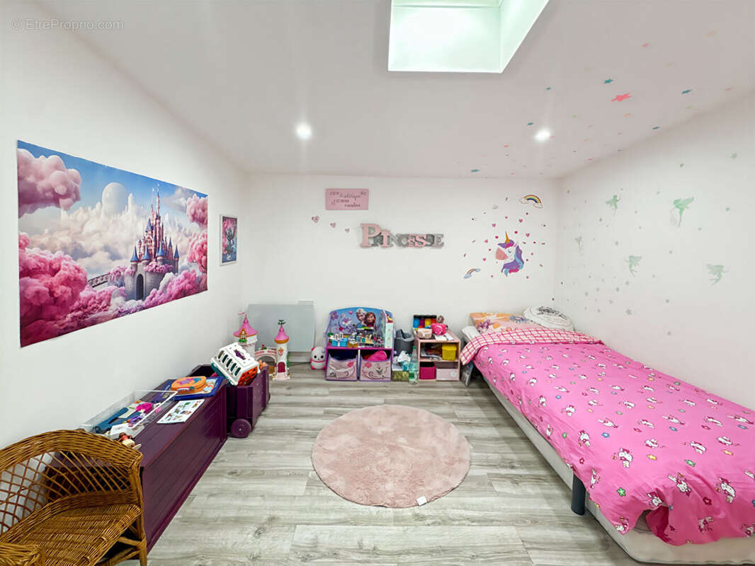 Maison à LA FALAISE