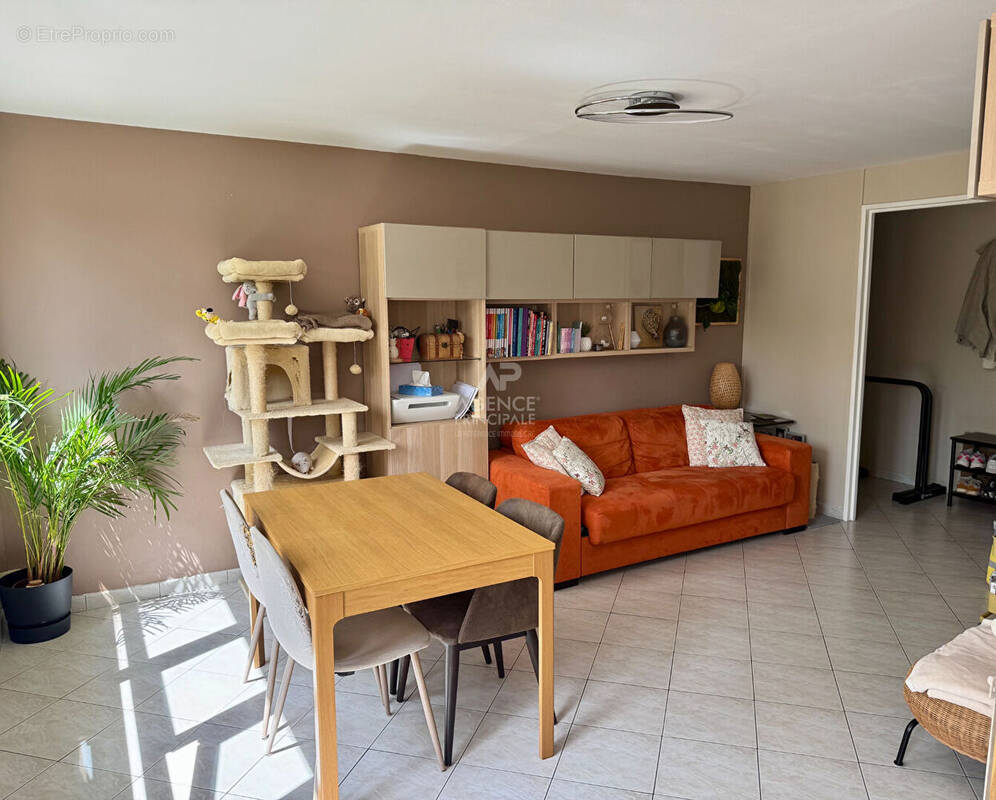Appartement à MAISONS-LAFFITTE