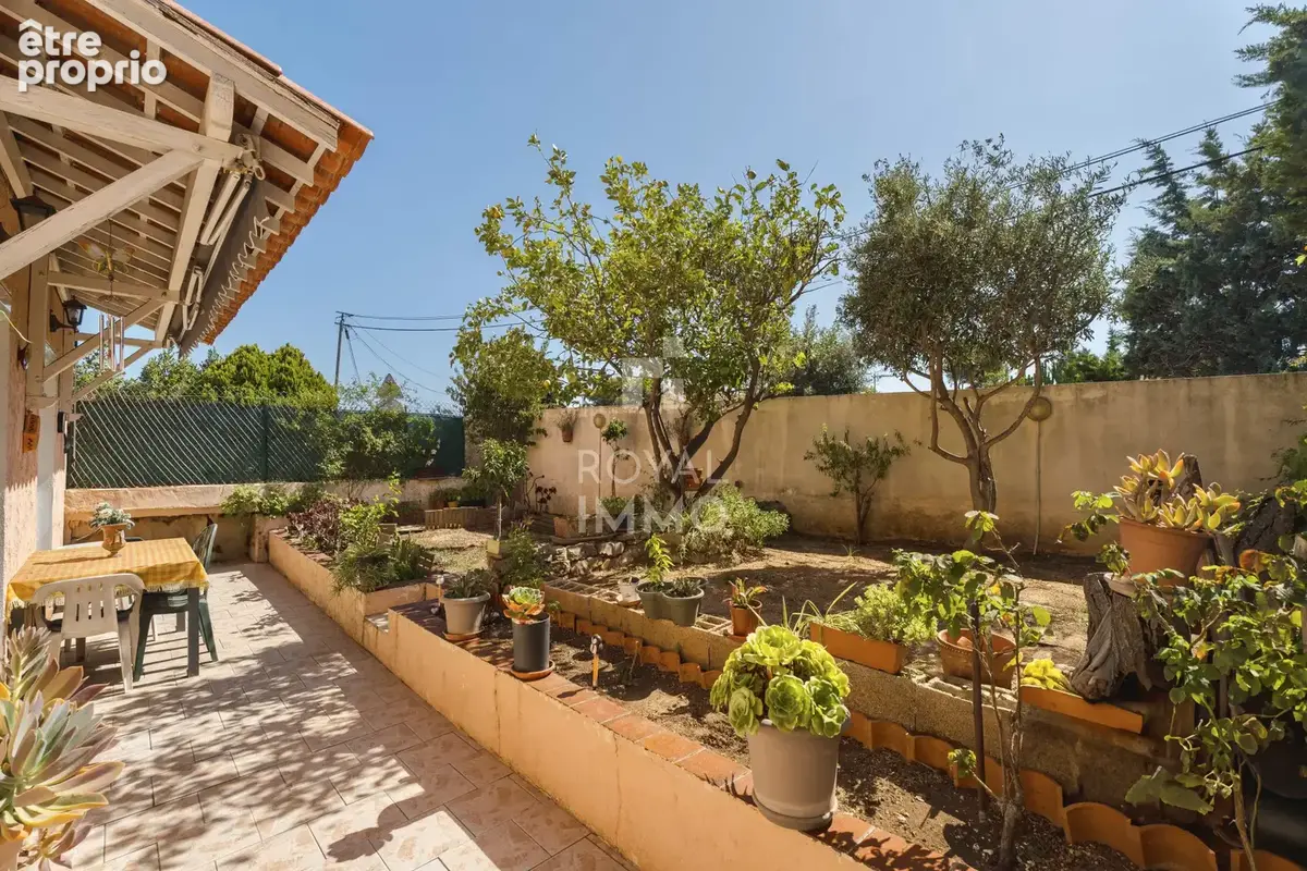 La seyne sur mer maison t5 + jardin + garage - photo 10