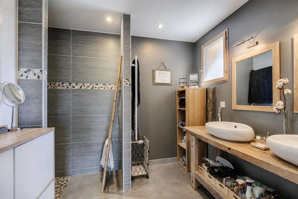 Villa de 132 m2 avec belle vue - photo 10