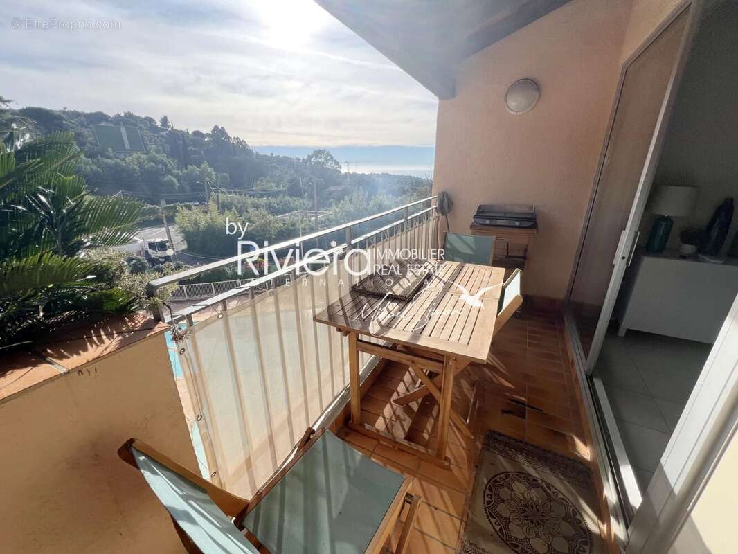 Appartement à LA CROIX-VALMER