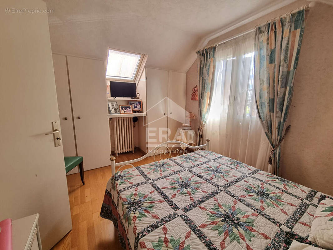 Maison à NEUILLY-SUR-MARNE