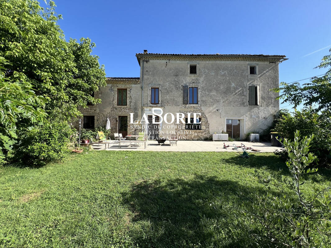 Maison à CADEROUSSE