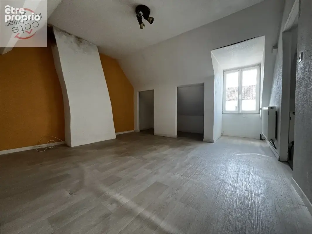 Maison mitoyenne avec cour - photo 3