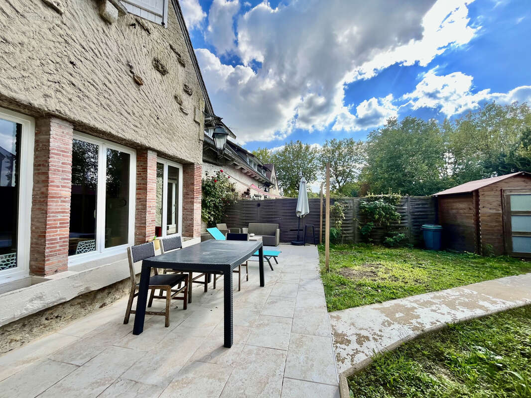 Maison à BAZAINVILLE