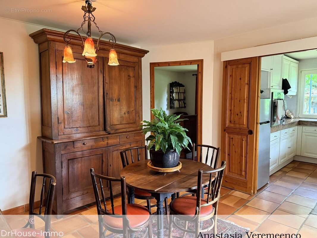 Maison 182 m² à Saint-Hilaire-De-La-Noaille  - photo 9
