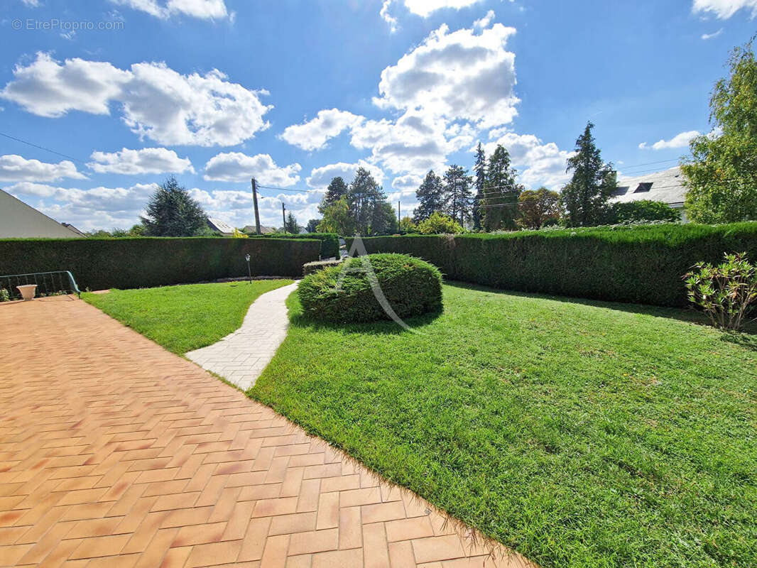 Maison à DOUE-LA-FONTAINE