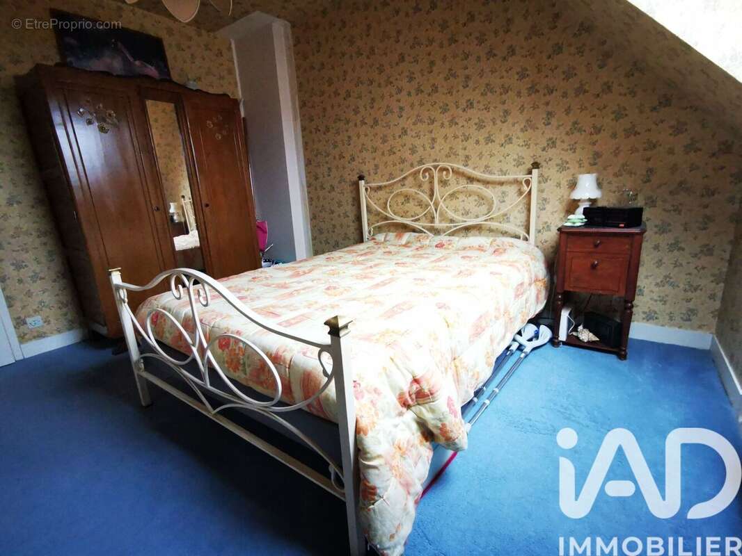 Photo 8 - Maison à YVRE-L'EVEQUE