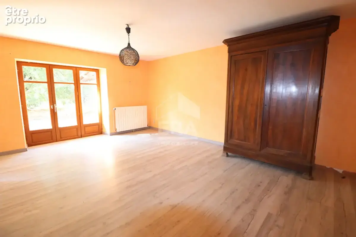Corps de ferme Crespinet avec étang privé - photo 4