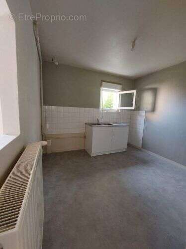 Maison à AUBIGNY-SUR-NERE