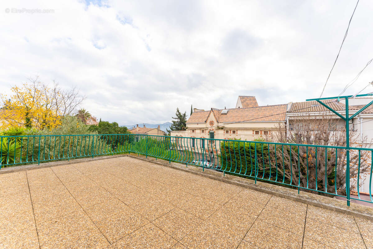 Maison à MARSEILLE-12E