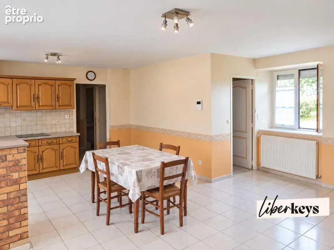 Maison avec dependances - photo 3