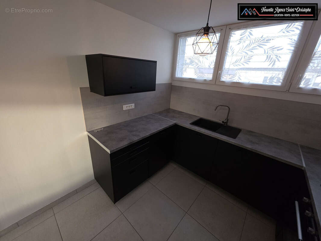 Maison 122 m² à Hatrize  - photo 3
