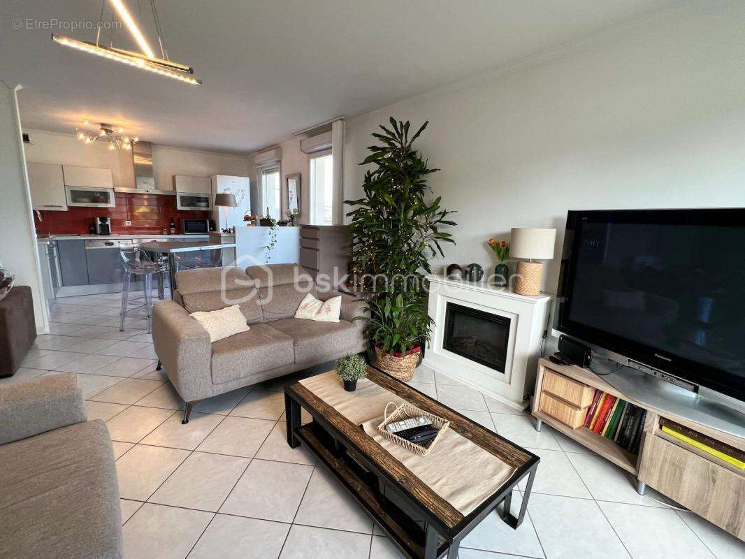 Appartement à ECHIROLLES