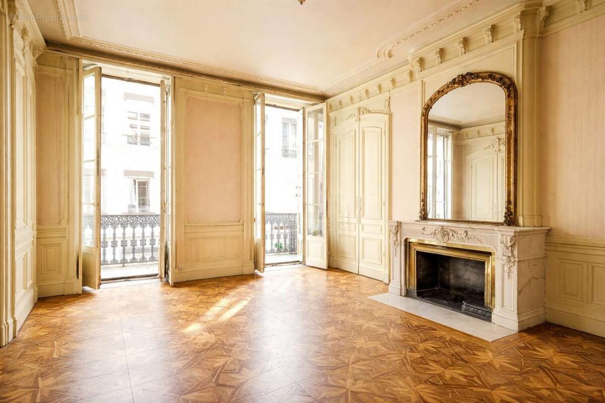 Appartement à LYON-6E