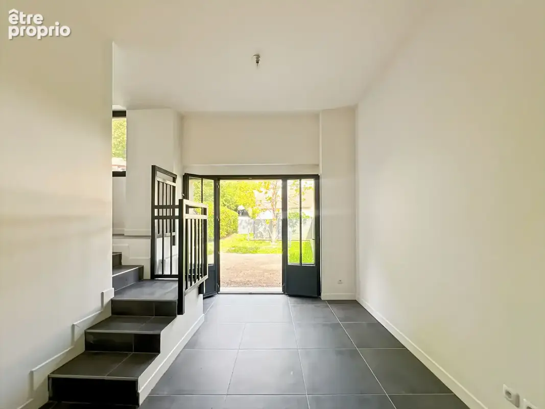 Maison - Mantes La Ville - 90m² - photo 2