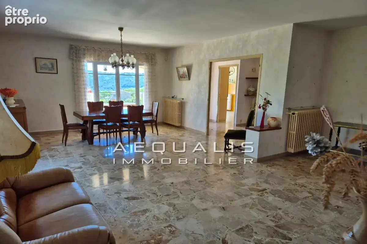 Maison 158 m² à Saint-Jeannet  - photo 5