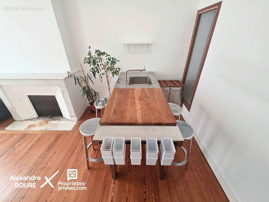 Appartement à BORDEAUX