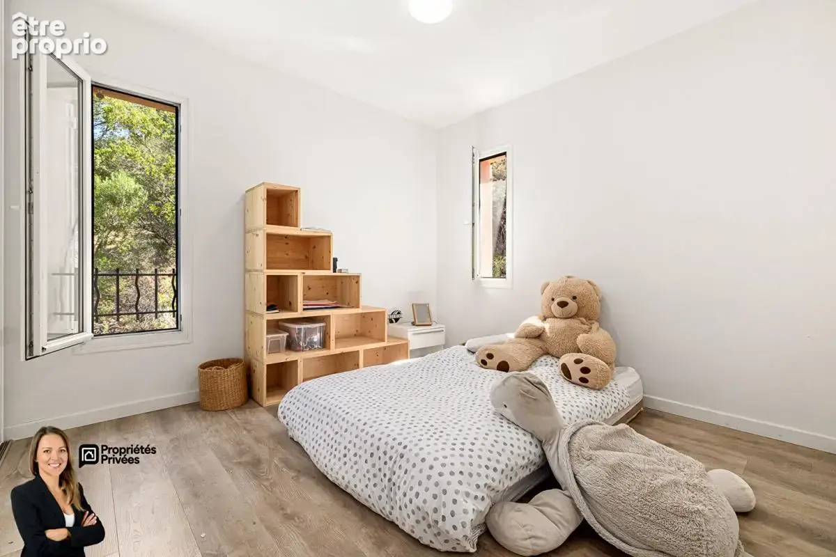 Maison 6 pièces de 142 m2 avec garage et piscine - photo 16