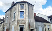 Appartement à COURSON-LES-CARRIERES