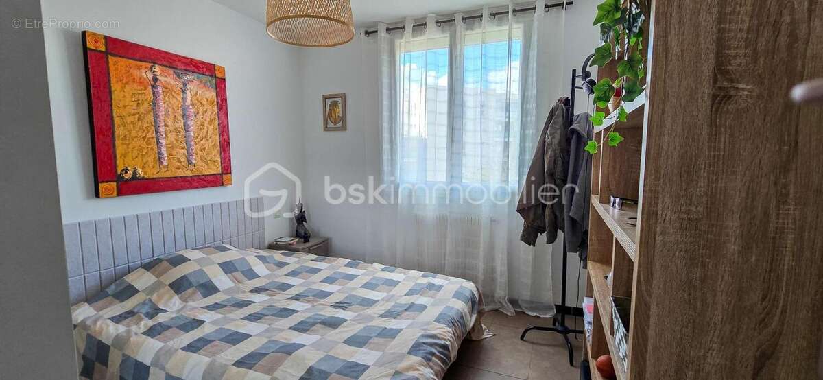 3 pièces traversant avec balcon – Résidence sécurisée , quartier dynamique - photo 15