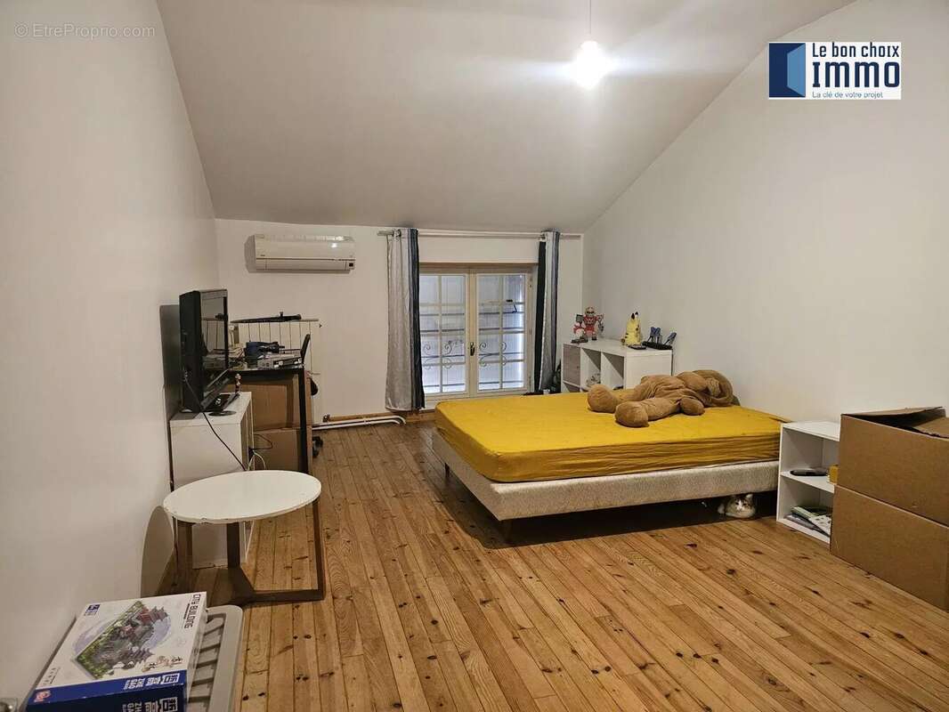 Maison à AUTHON-EBEON