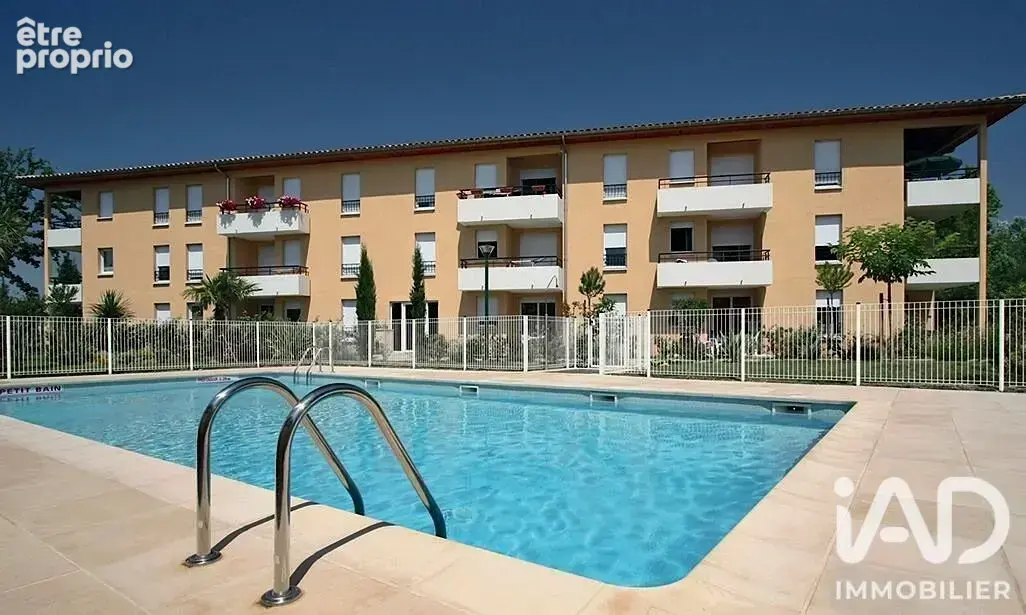 Photo 1 - Appartement à L'ISLE-SUR-LA-SORGUE