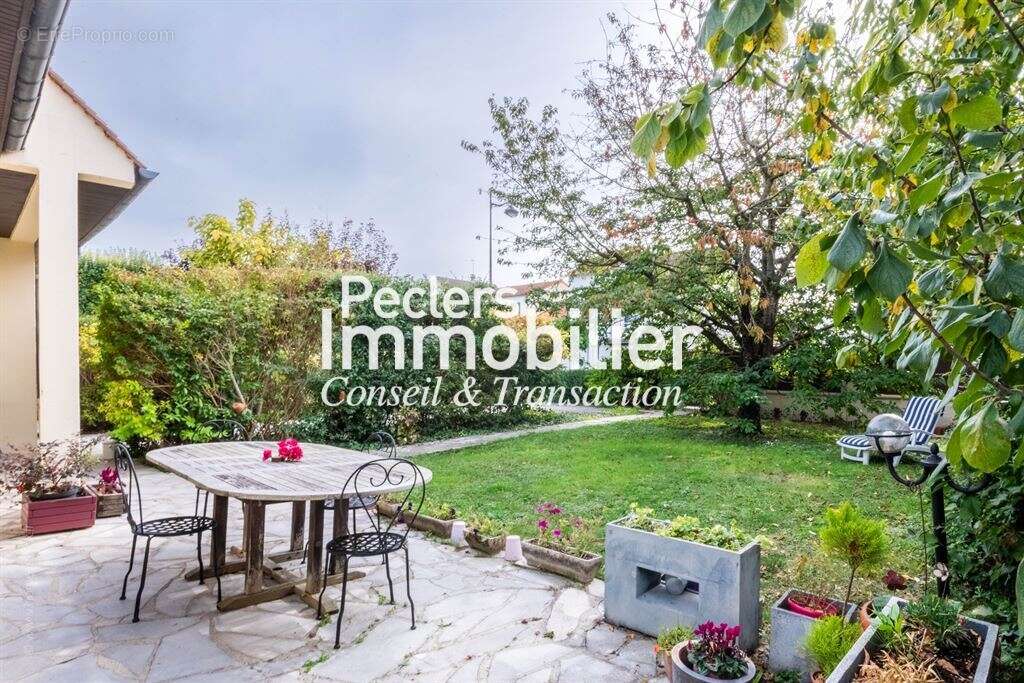 Maison à RUEIL-MALMAISON