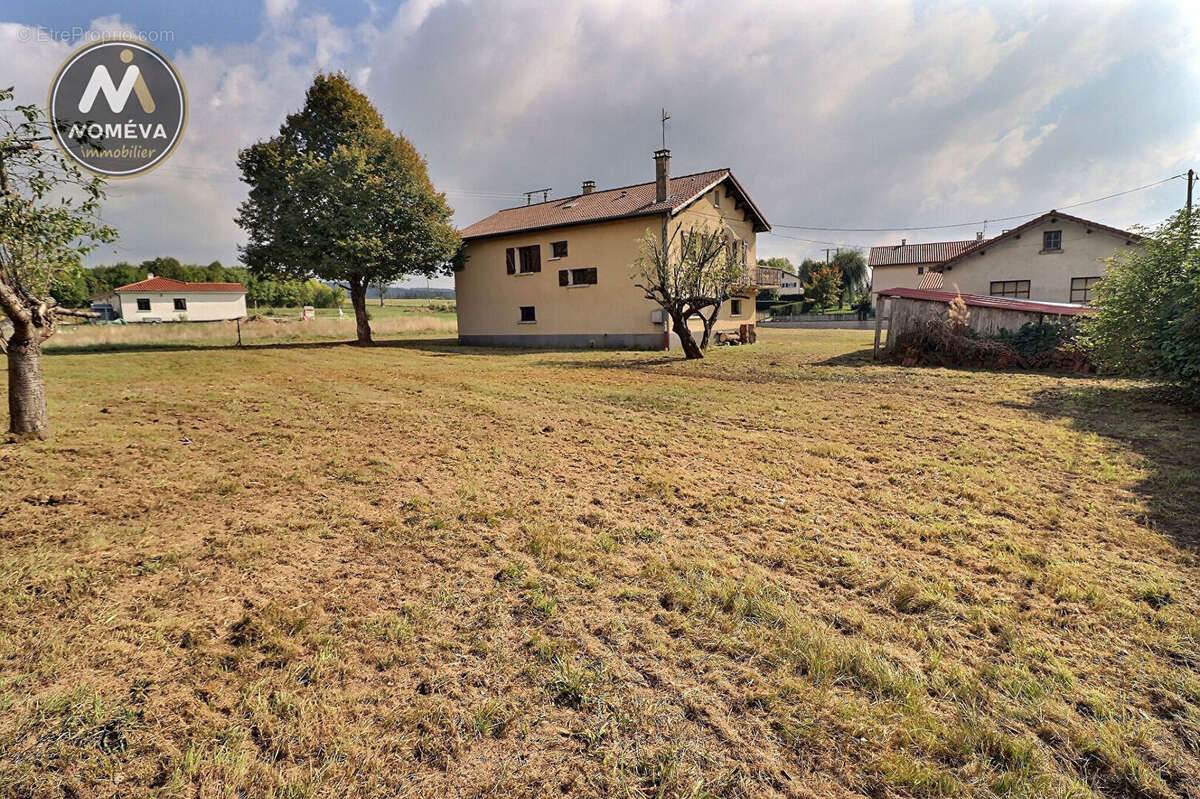 Maison à MONTFAUCON-EN-VELAY