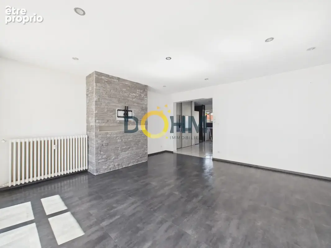 Appartement T4 de 109 m2 rénové avec goût au 1er étage avec ascenseur - photo 6