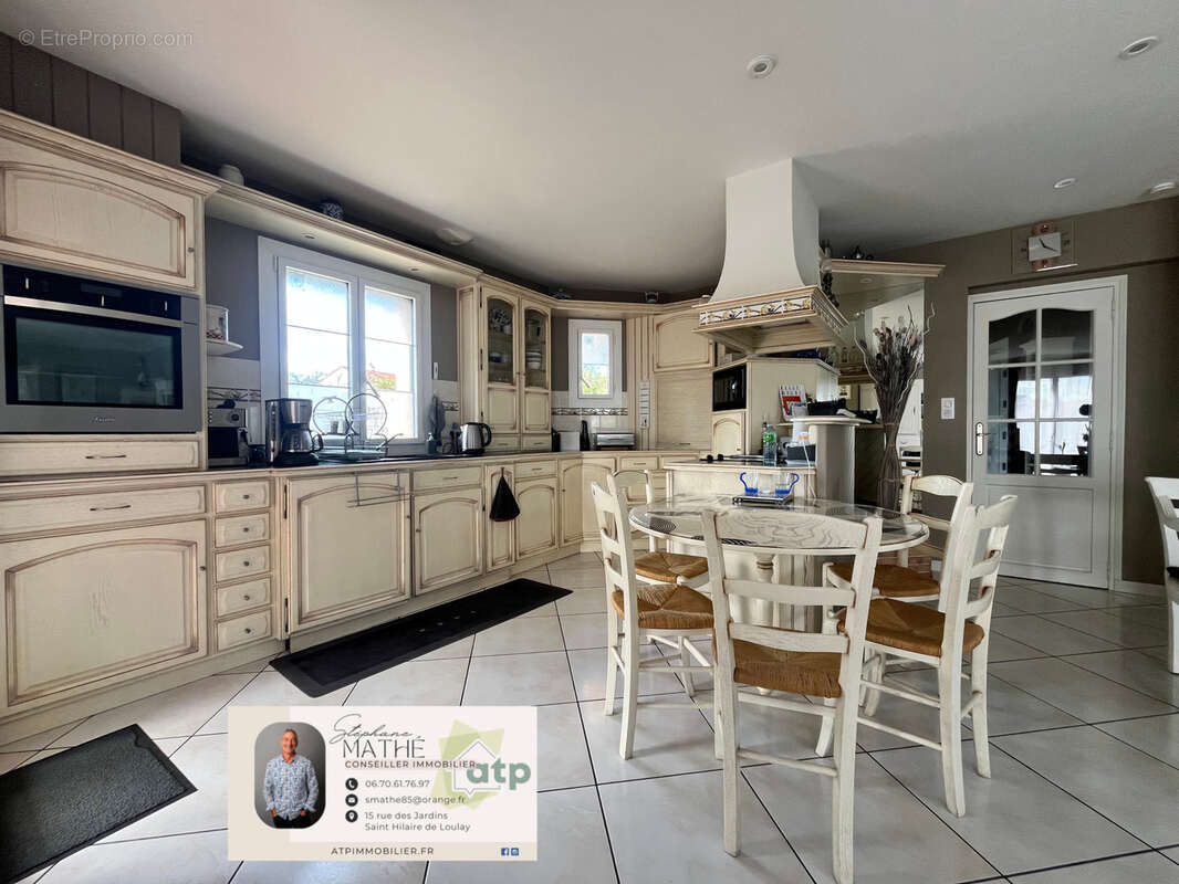 Maison à SAINT-DENIS-LA-CHEVASSE