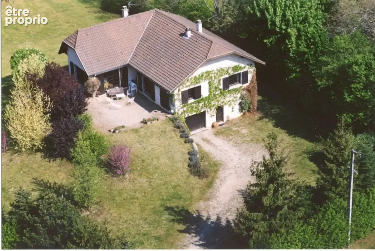 Photo Maison à Salagnon au prix de 320 000€