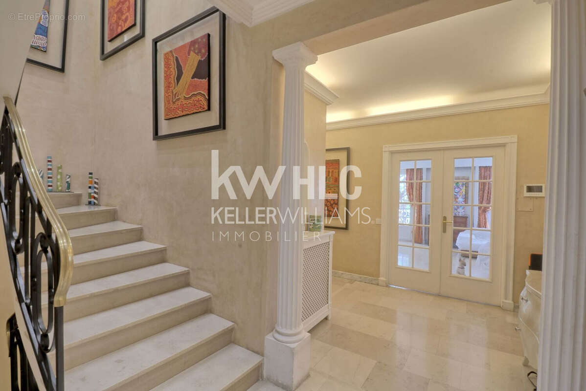 Maison 386 m² à Nice  - photo 5