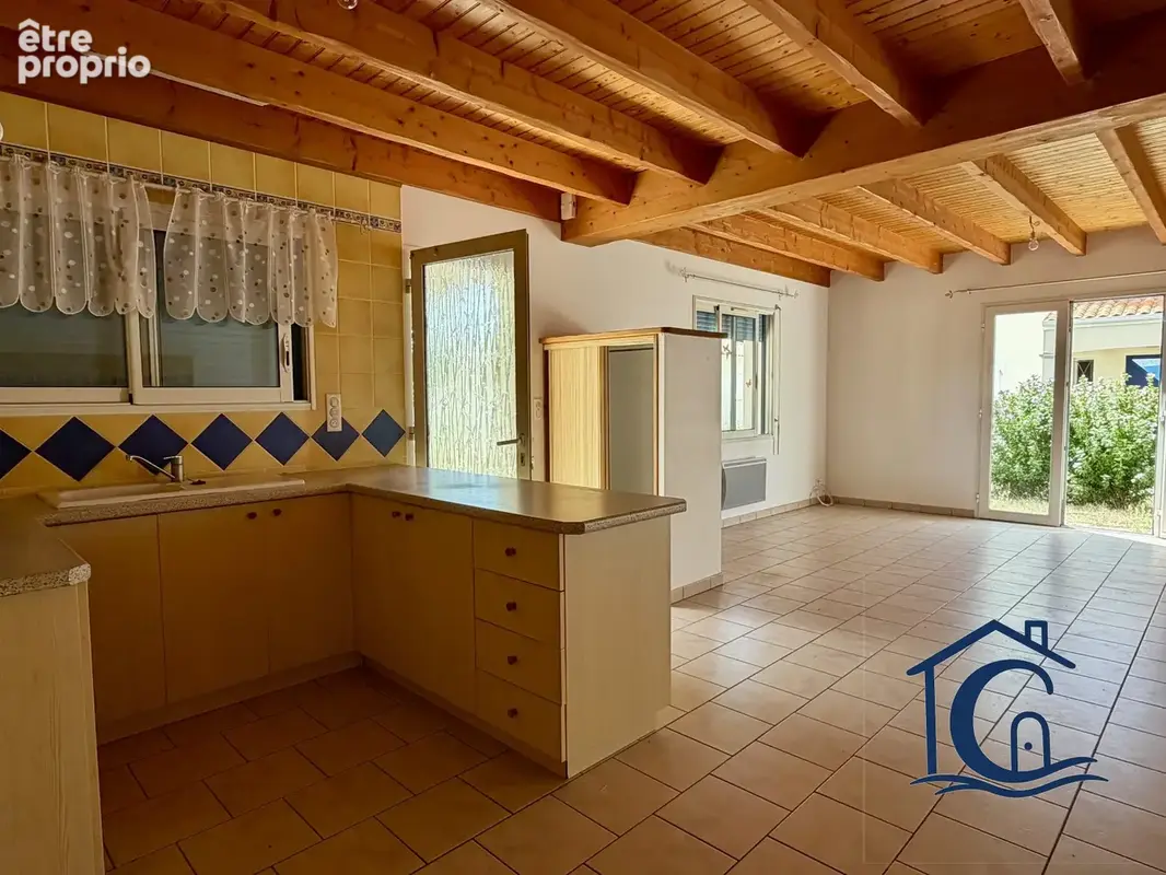Maison 86 m² à Royan  - photo 4