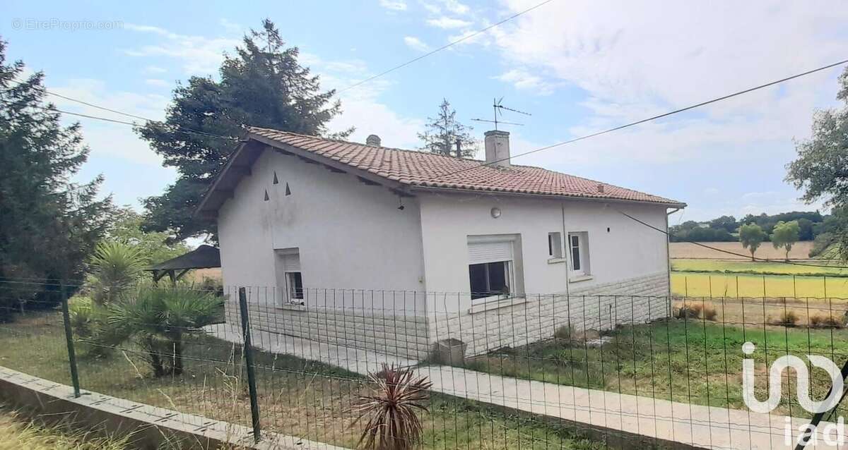 Photo 4 - Maison à MONCAUT